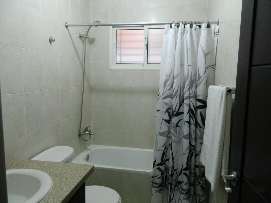 Residencial Vista Del Bosque Lejlighed Santiago De Los Caballeros Eksteriør billede