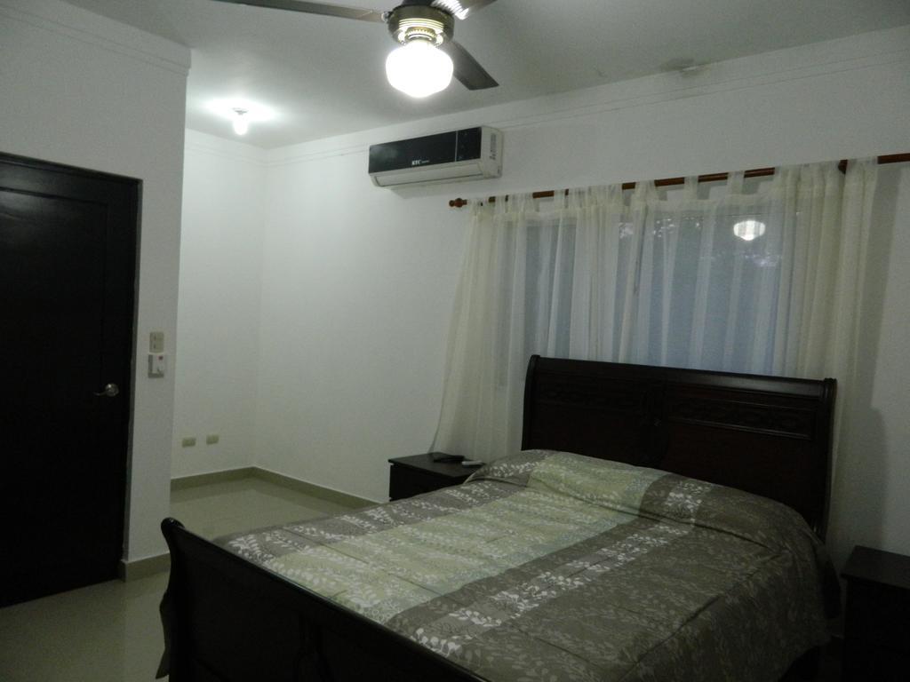 Residencial Vista Del Bosque Lejlighed Santiago De Los Caballeros Eksteriør billede