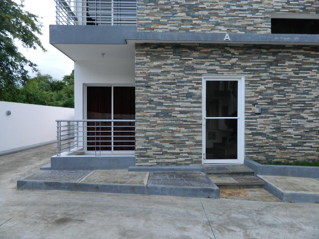 Residencial Vista Del Bosque Lejlighed Santiago De Los Caballeros Eksteriør billede